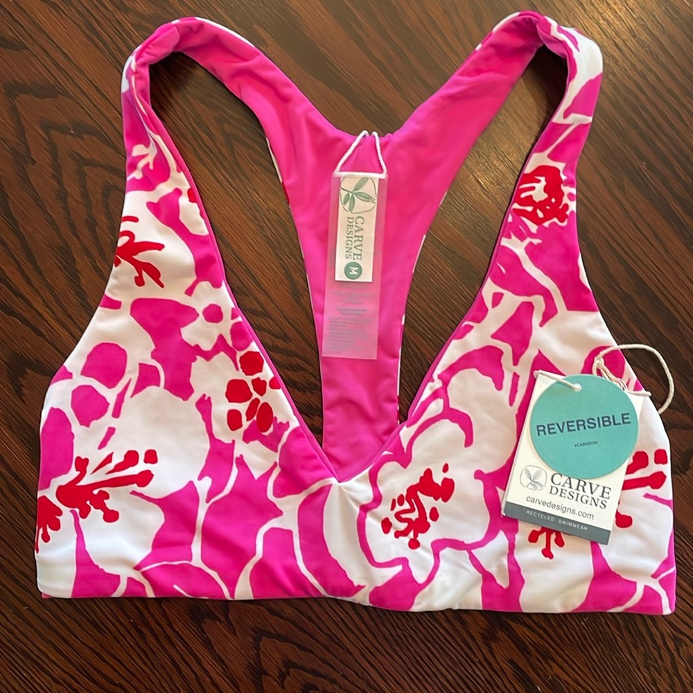 Carve bikini top size medium